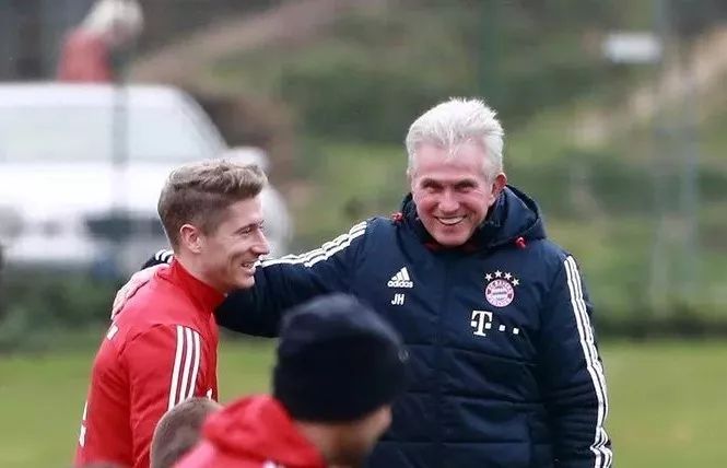 大的阵容深 大的阵容深